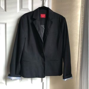 LAST CHANCE Single-button Black Blazer
